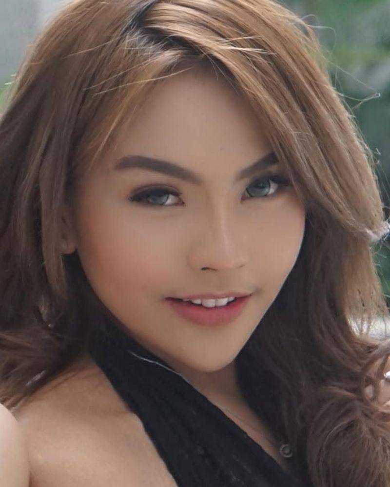 Instagram.com/lisamarianaaa